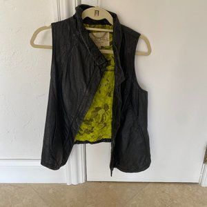 Rachel Rachel Ray black moto vest size M
